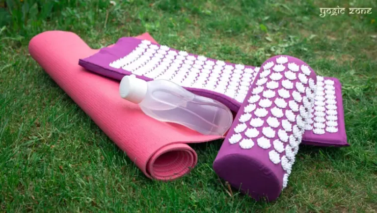 Yoga mats on the grass. Blog on What to Look for in a Yoga Mat by yogiczone.com